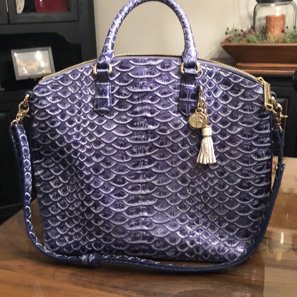 Brahmin blue purse. Excellent condition